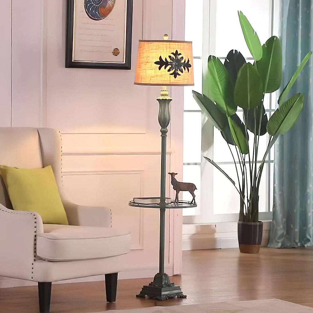 Lark Golvlampa