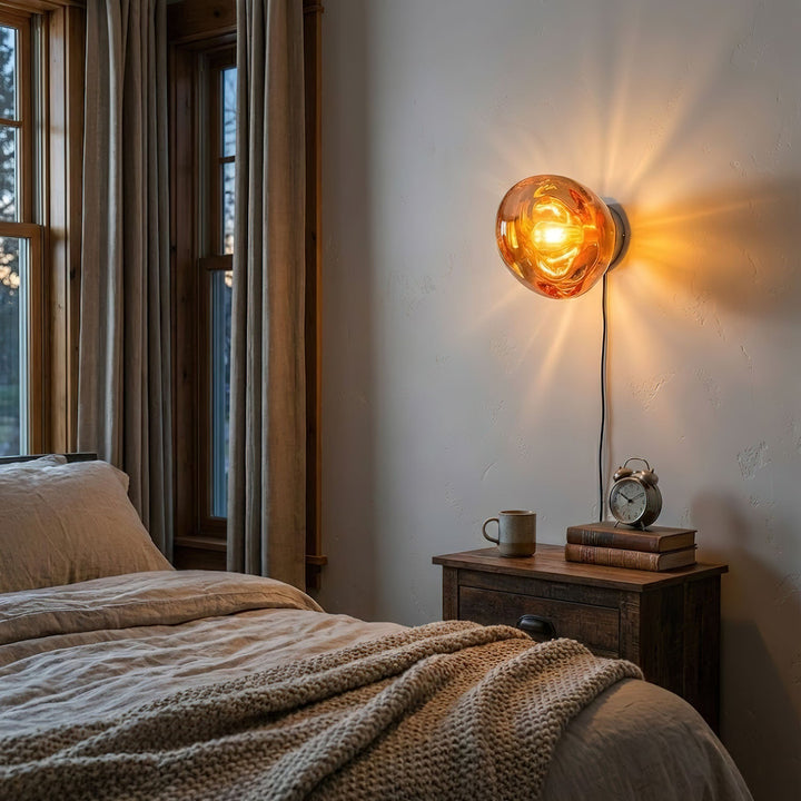 Lava Plug-in Vägglampa