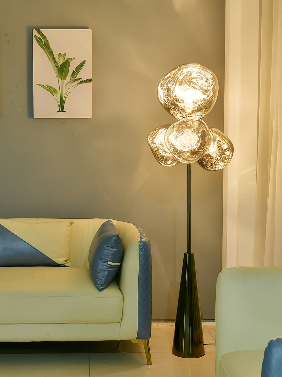 Lava Kolonn Golvlampa