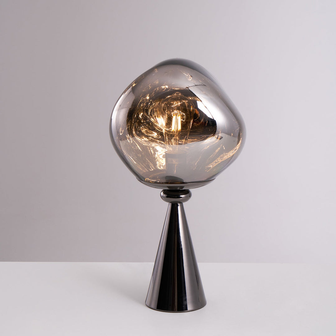 Lava Cone Bordslampa