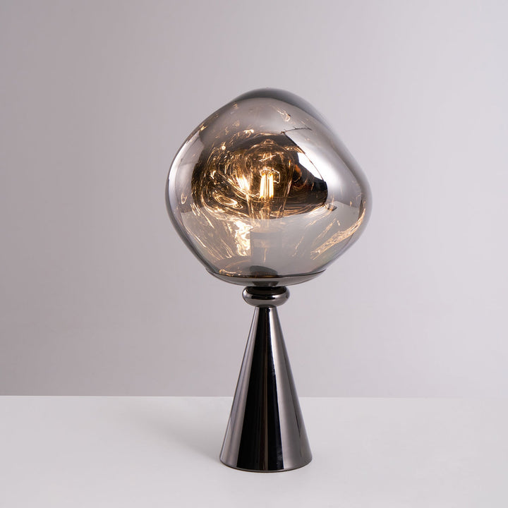 Lava Cone Bordslampa