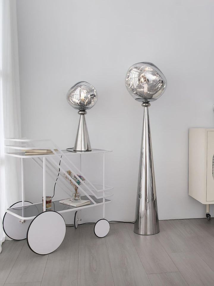 Lava Cone Bordslampa