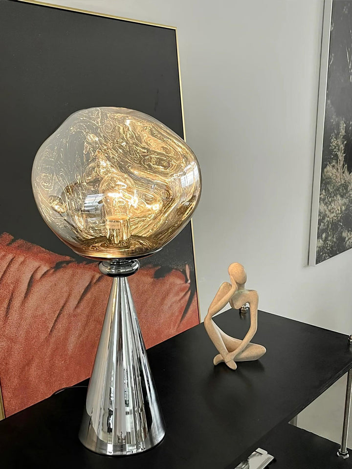 Lava Cone Bordslampa