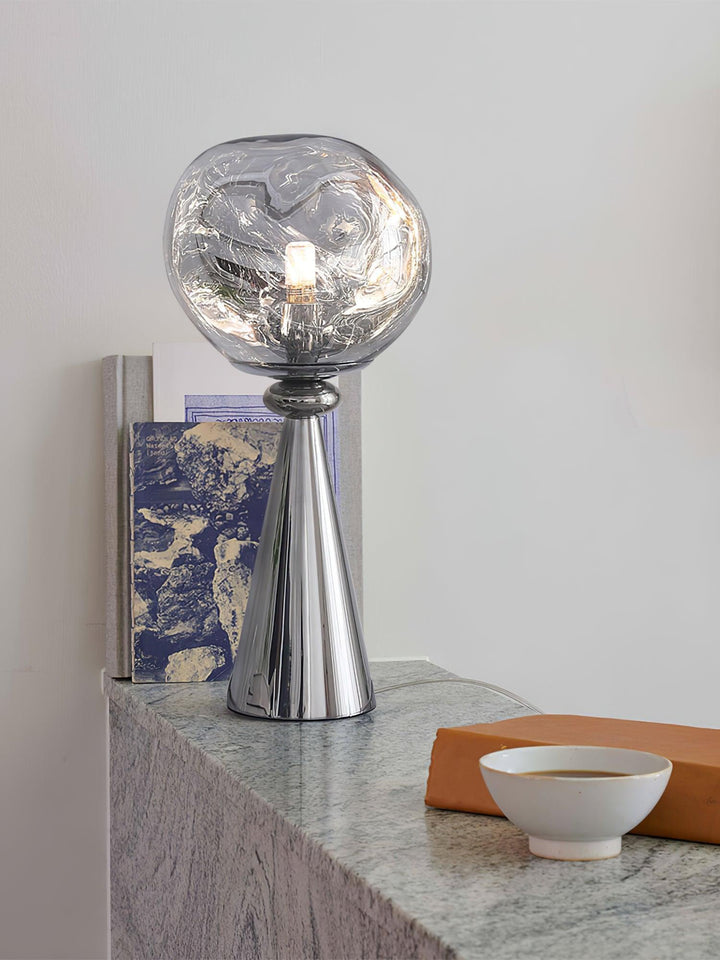 Lava Cone Bordslampa