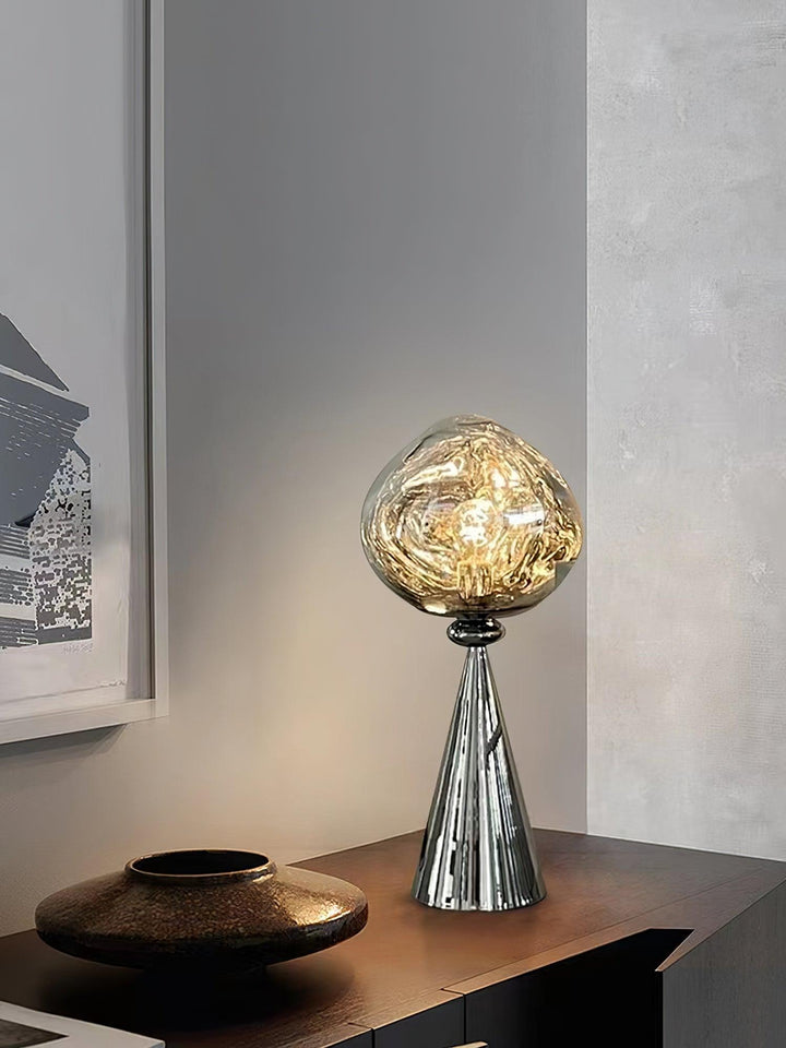 Lava Cone Bordslampa