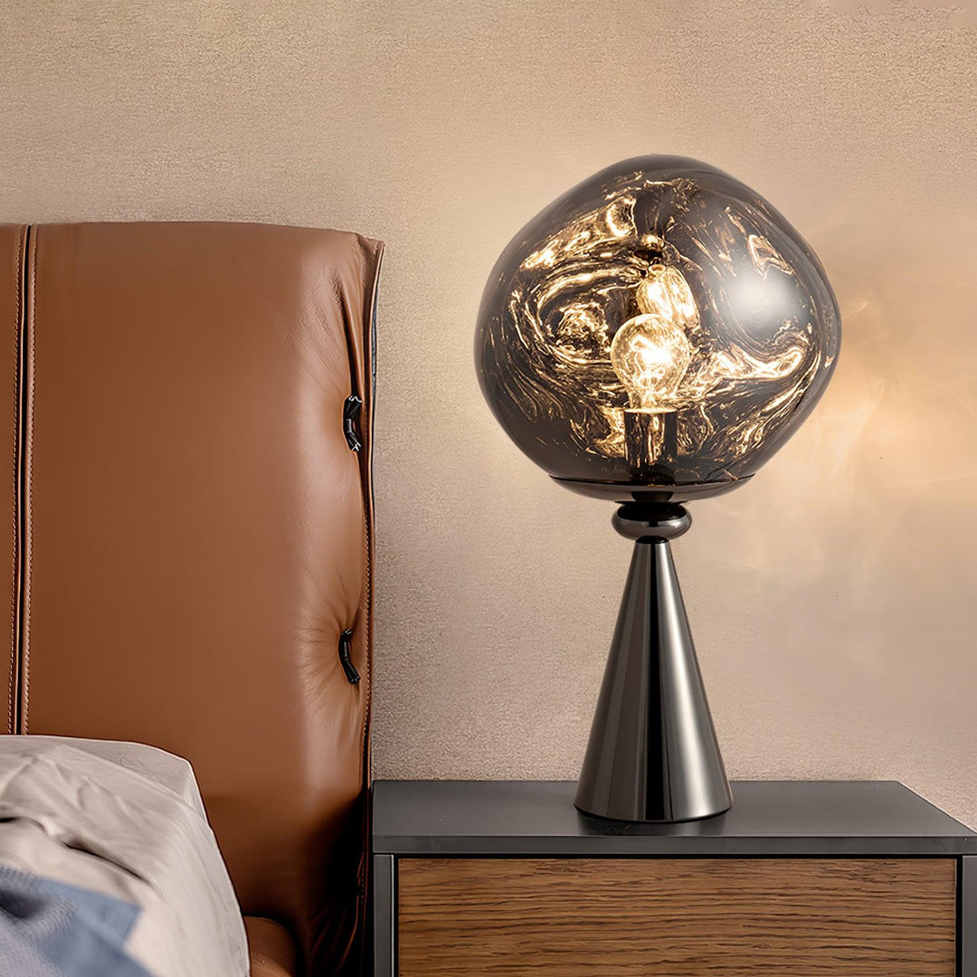 Lava Cone Bordslampa