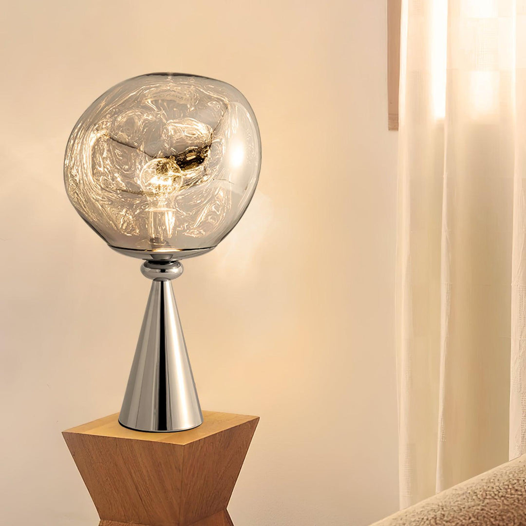 Lava Cone Bordslampa