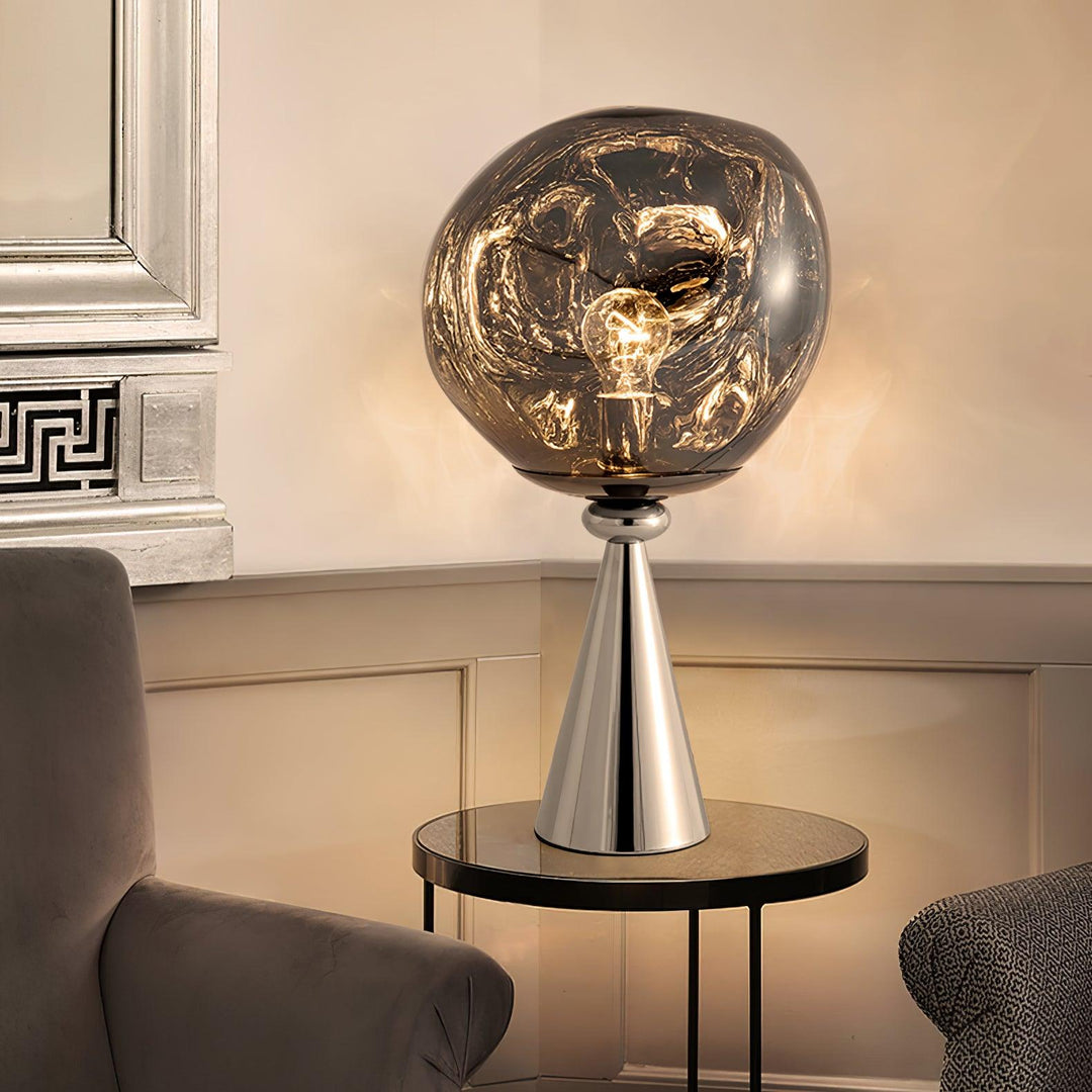 Lava Cone Bordslampa