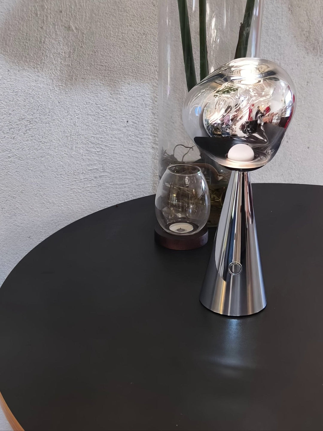 Lava Uppladdningsbar Bordslampa