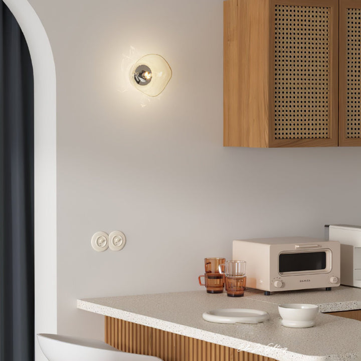Lava Plug-in Vägglampa