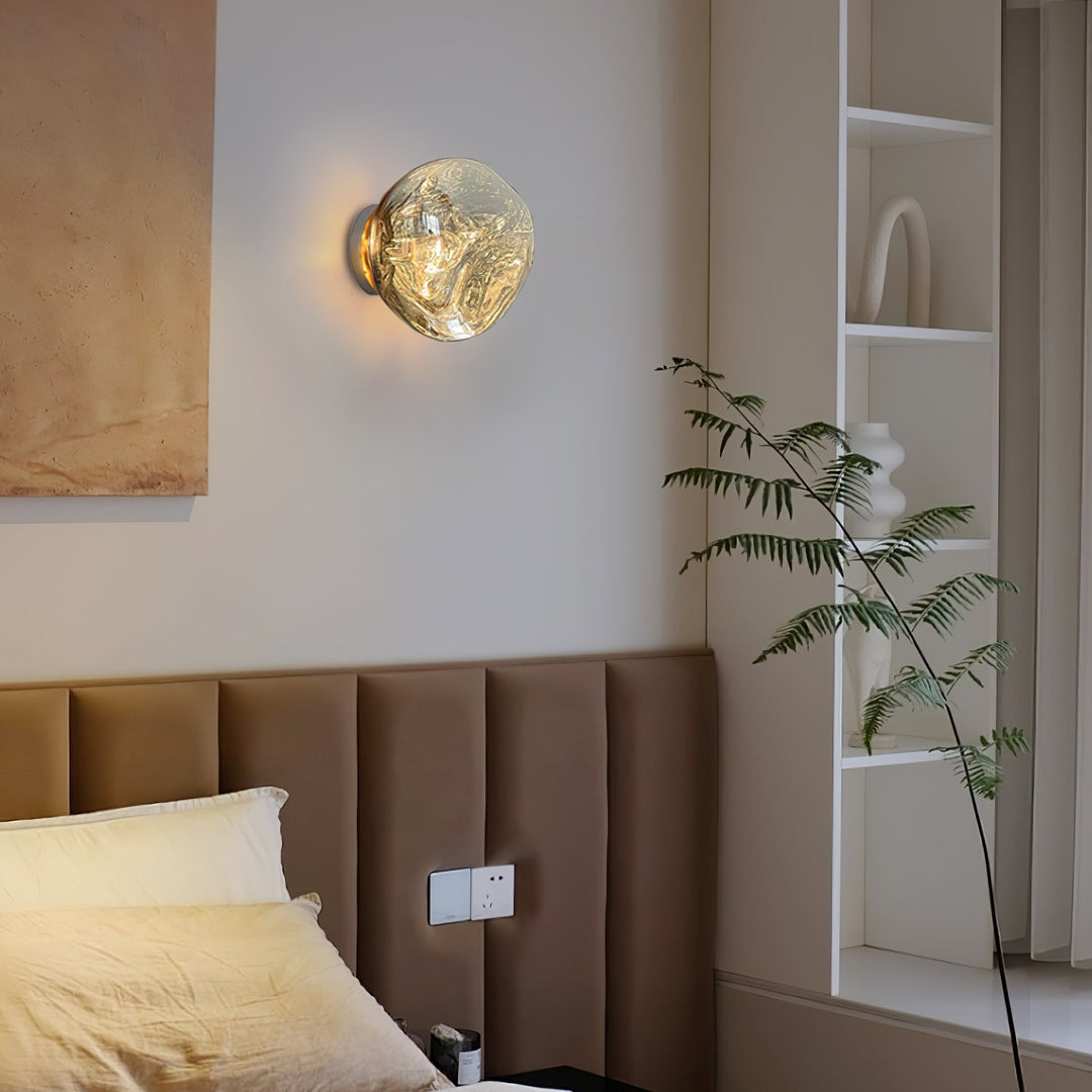 Lava Plug-in Vägglampa