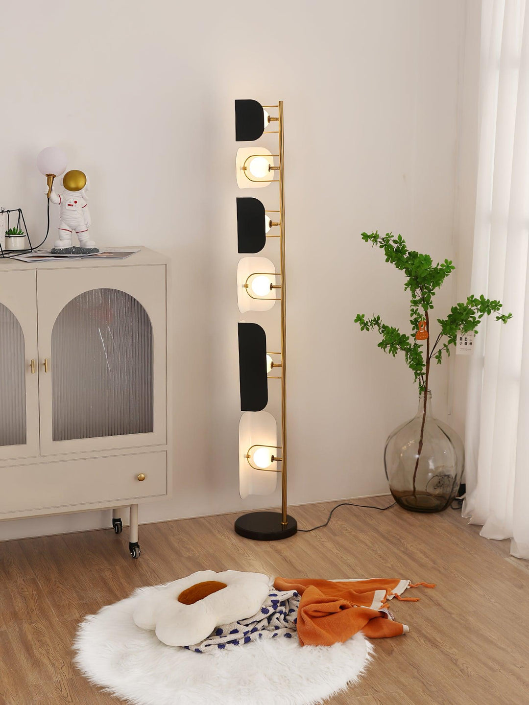 Leagan Golvlampa