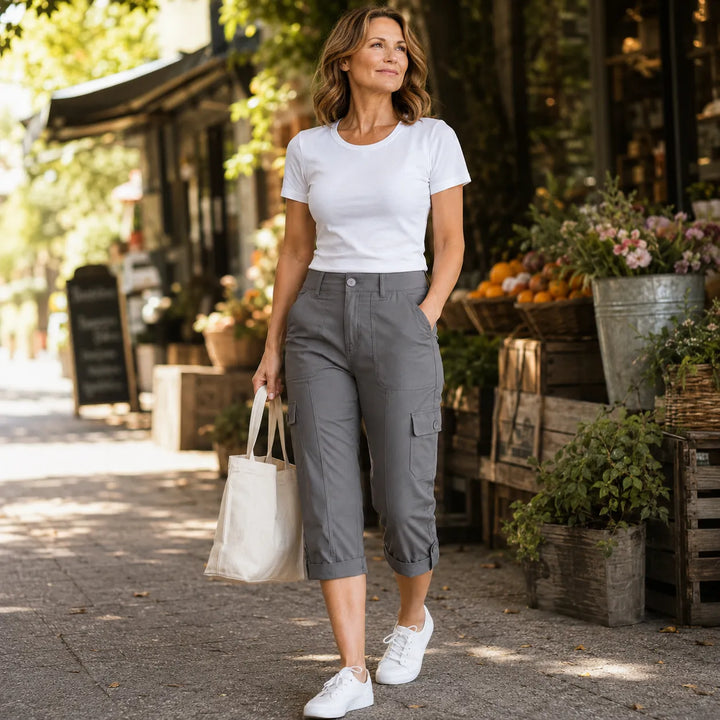 Tumva – Byxor Capri Cargo z Cuffed Hem i Kieszeniami