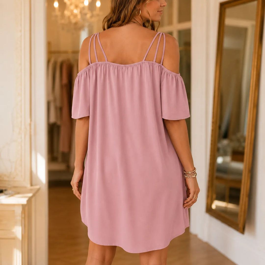 Wearbella – Klänning mini z odkrytymi ramionami i falbaniastymi ręKaffemi