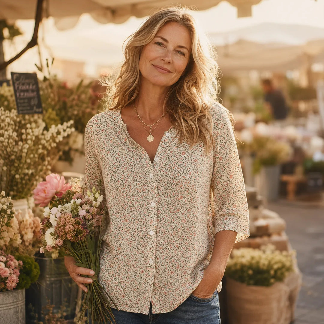 Florenne – Blus w Blommig Mönster z Knappar i RęKaffemi 3/4