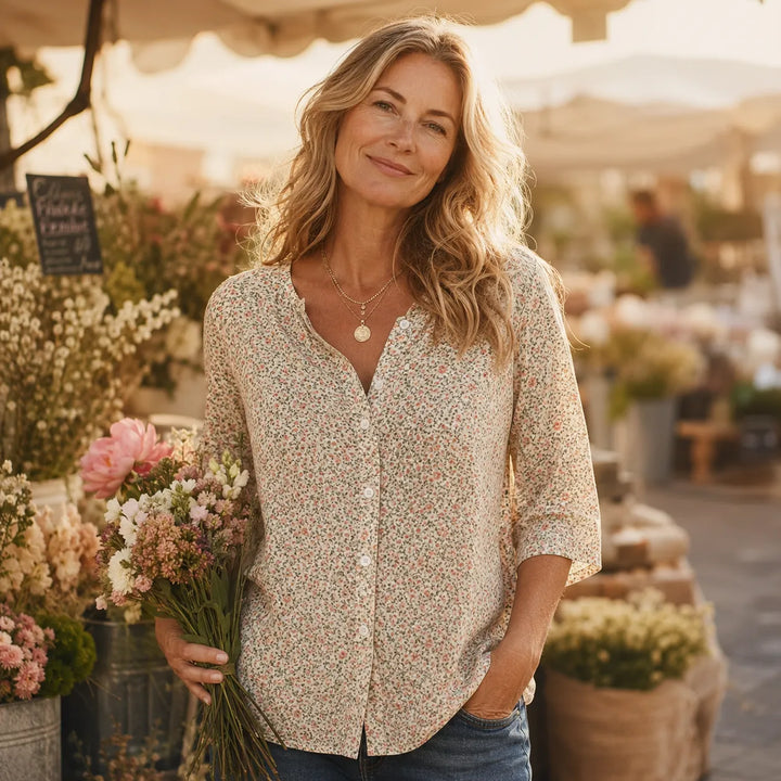 Florenne – Blus w Blommig Mönster z Knappar i RęKaffemi 3/4
