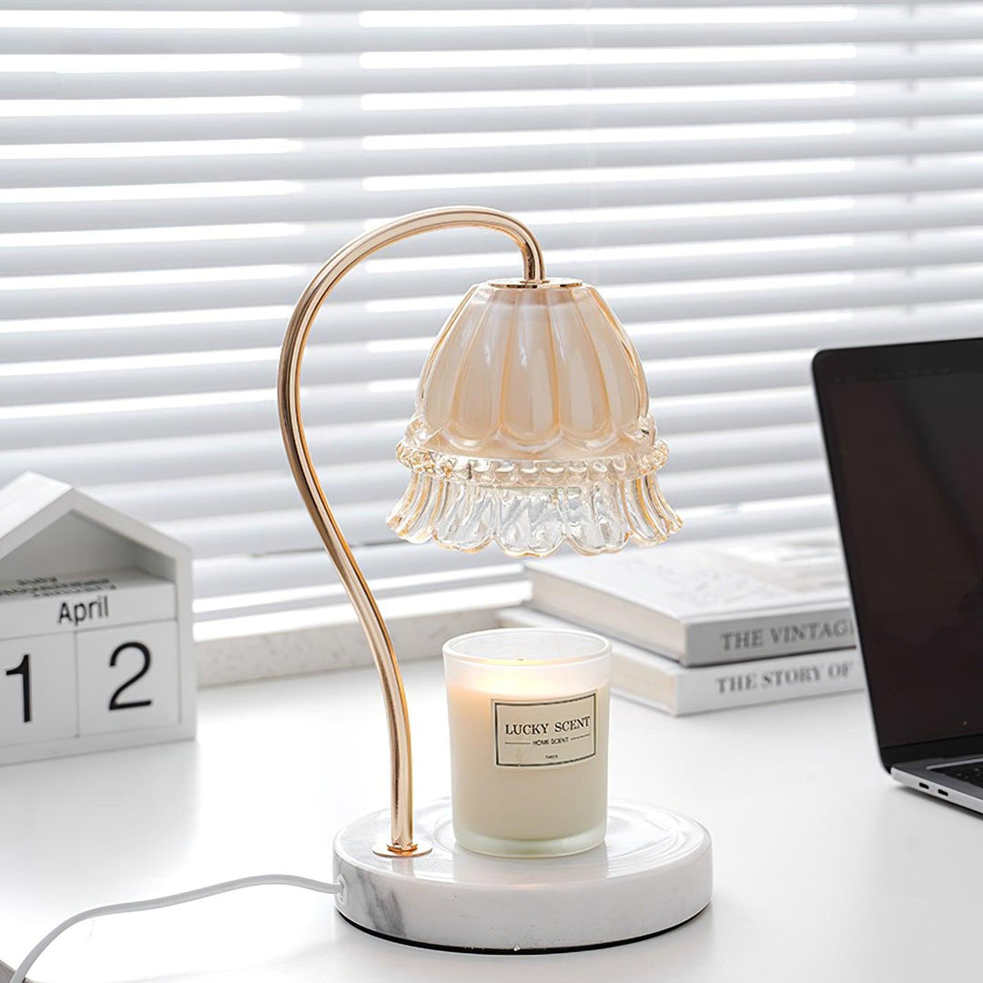 Lily Marmor Värmare Bordslampa