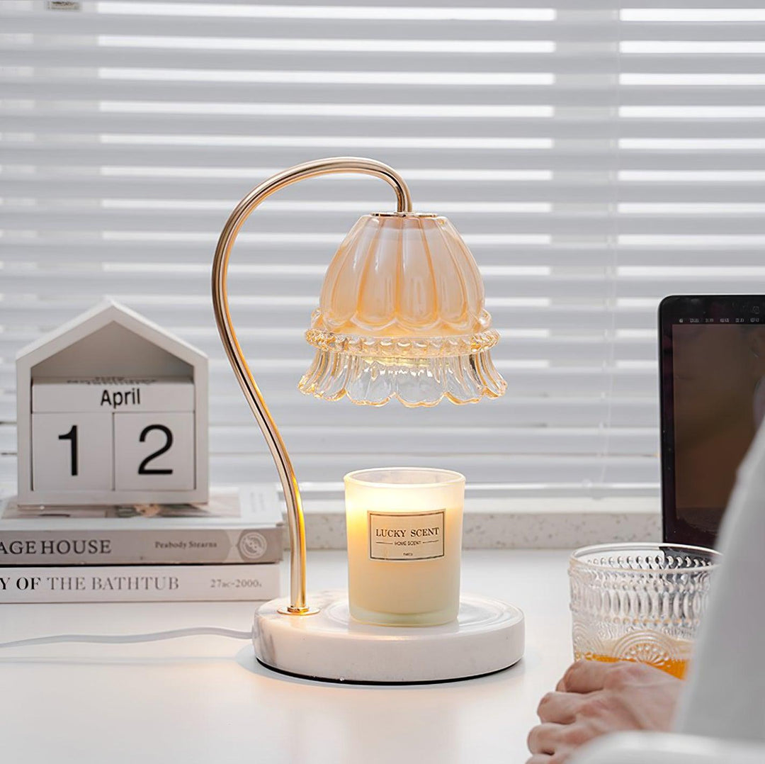 Lily Marmor Värmare Bordslampa