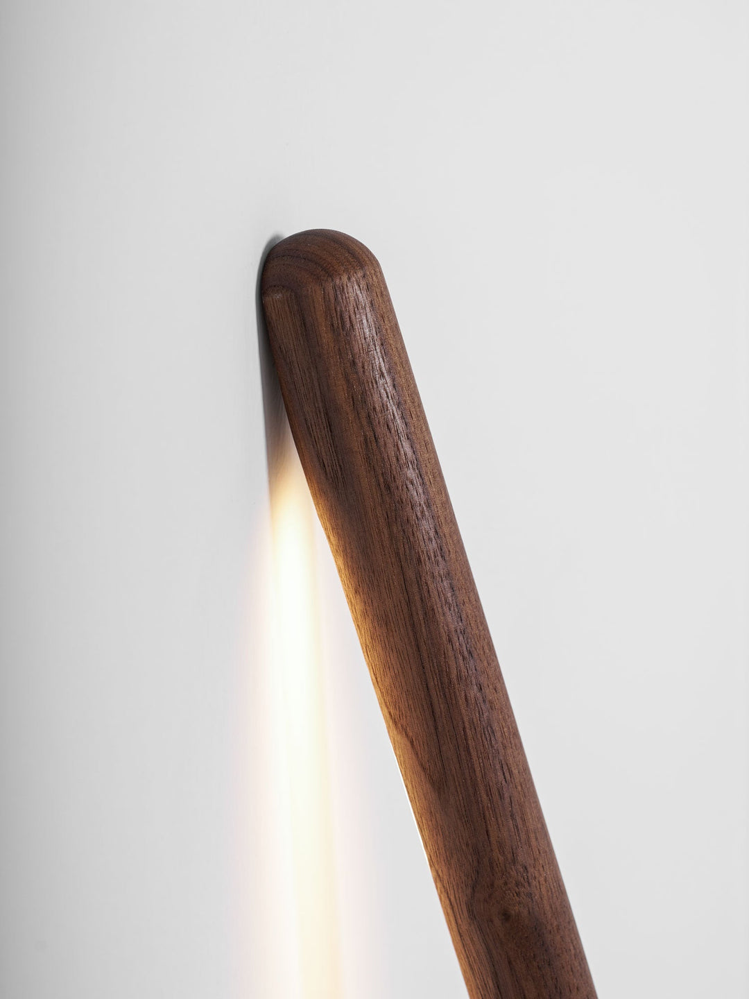 Linje Assistans Ambience Golvlampa