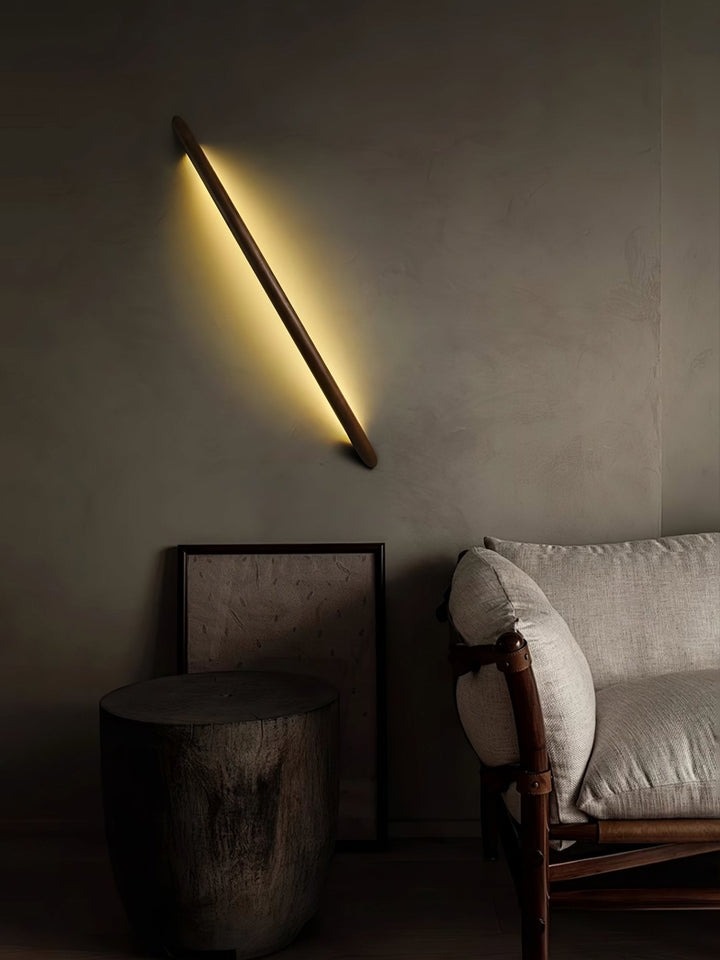 Linea Trä Vägglampa