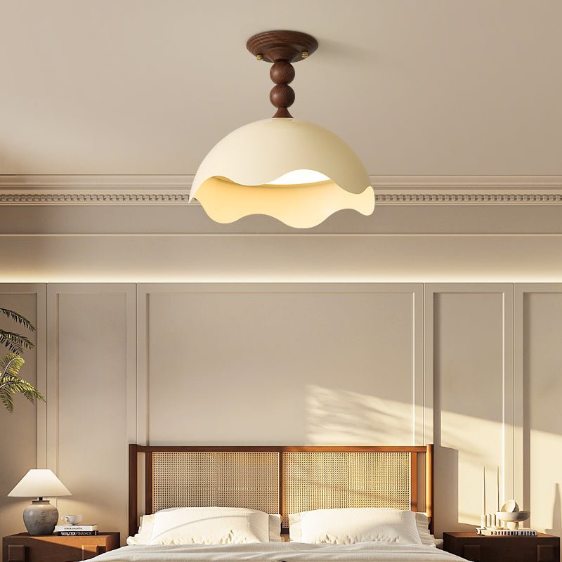 Liora Scallop Taklampa