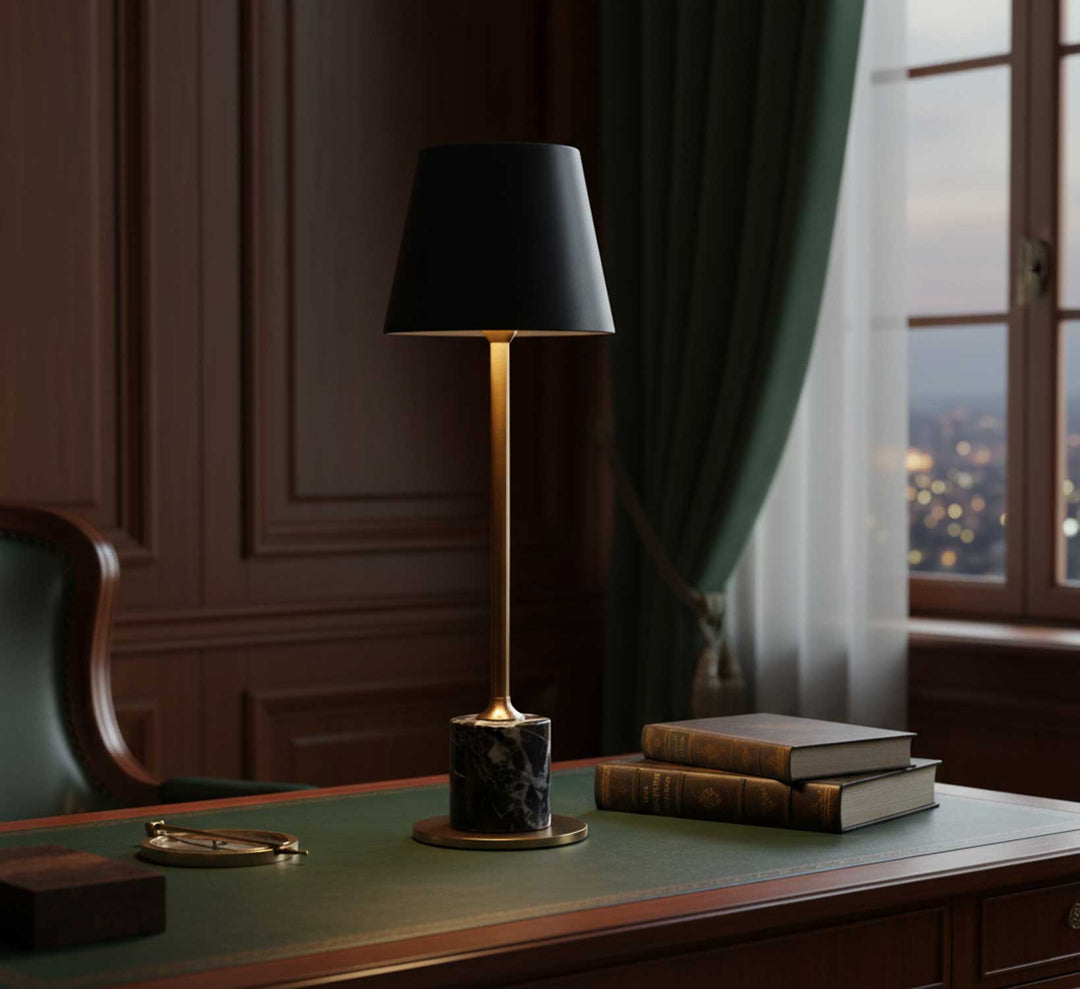 Lirio Mini Marmor Bordslampa