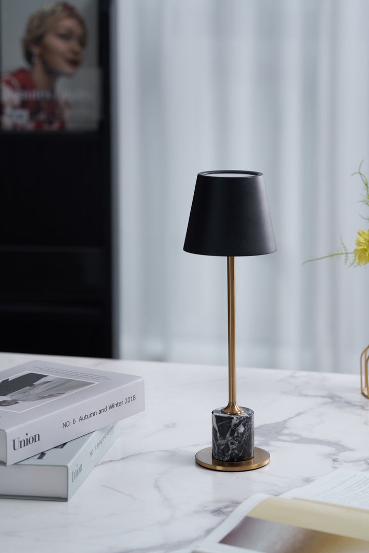 Lirio Mini Marmor Bordslampa