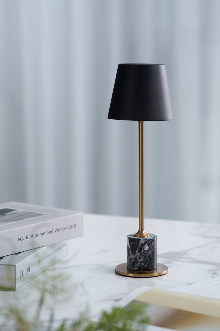 Lirio Mini Marmor Bordslampa