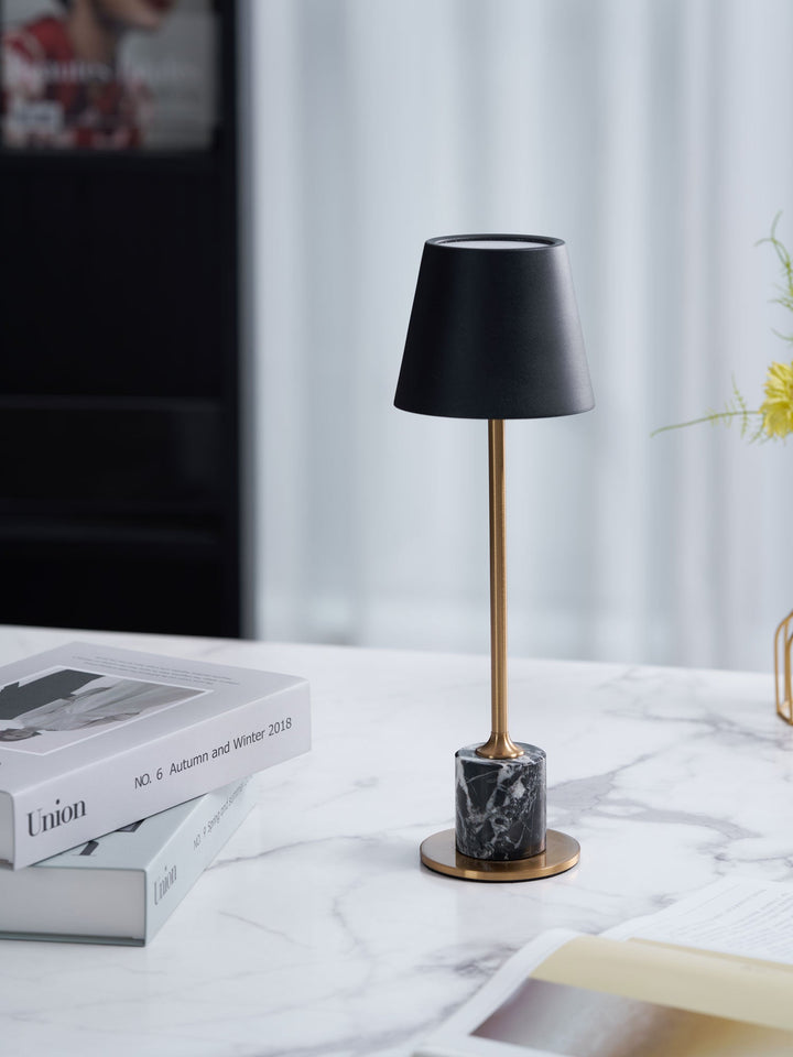 Lirio Mini Marmor Bordslampa