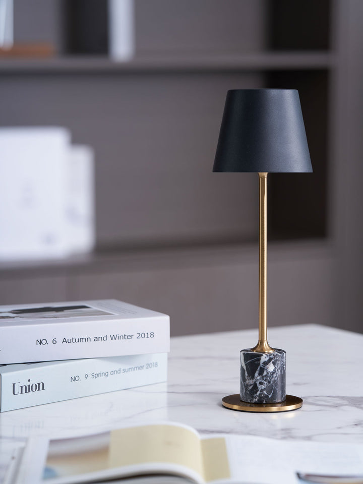 Lirio Mini Marmor Bordslampa