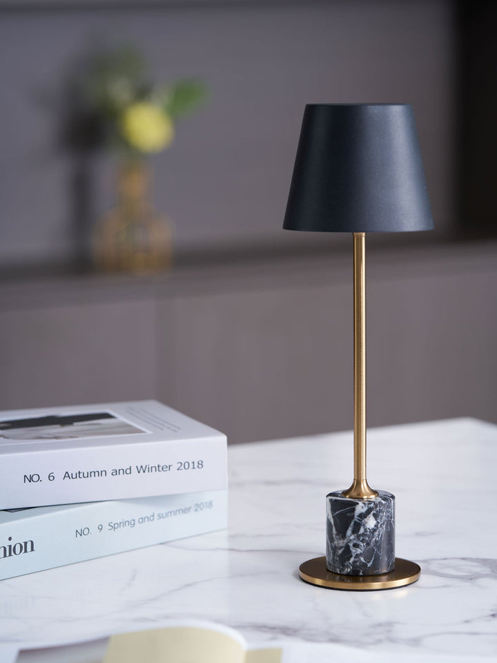 Lirio Mini Marmor Bordslampa