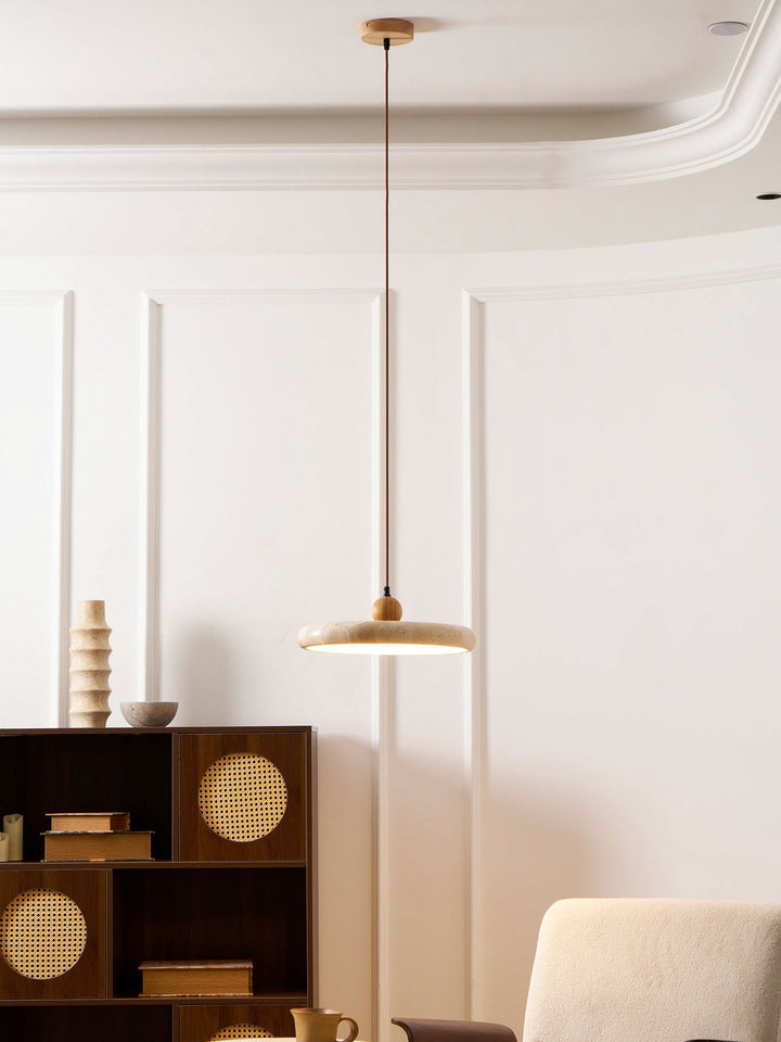 Lola Travertine Pendellampa