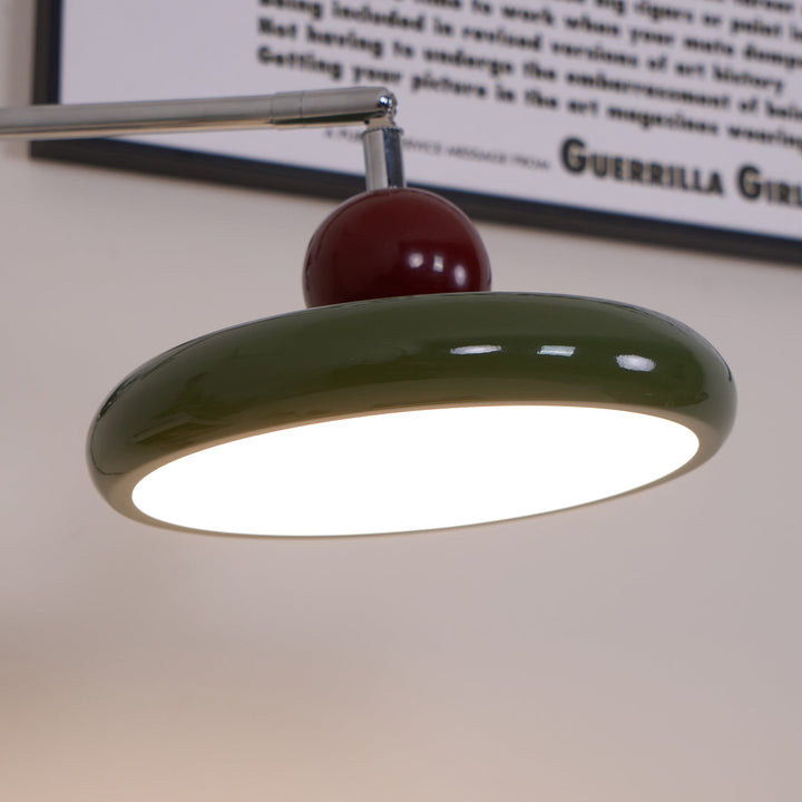 Lola Plug-in Vägglampa