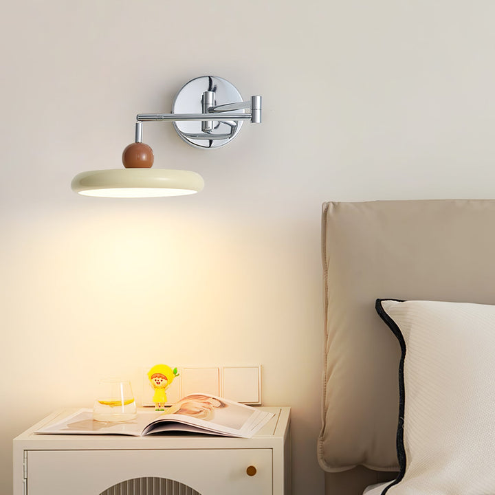 Lola Swing Arm Vägglampa