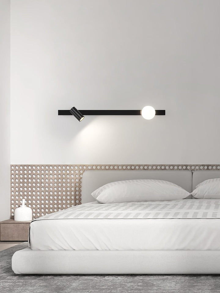 Lång Arm Vägglampa med Stickkontakt