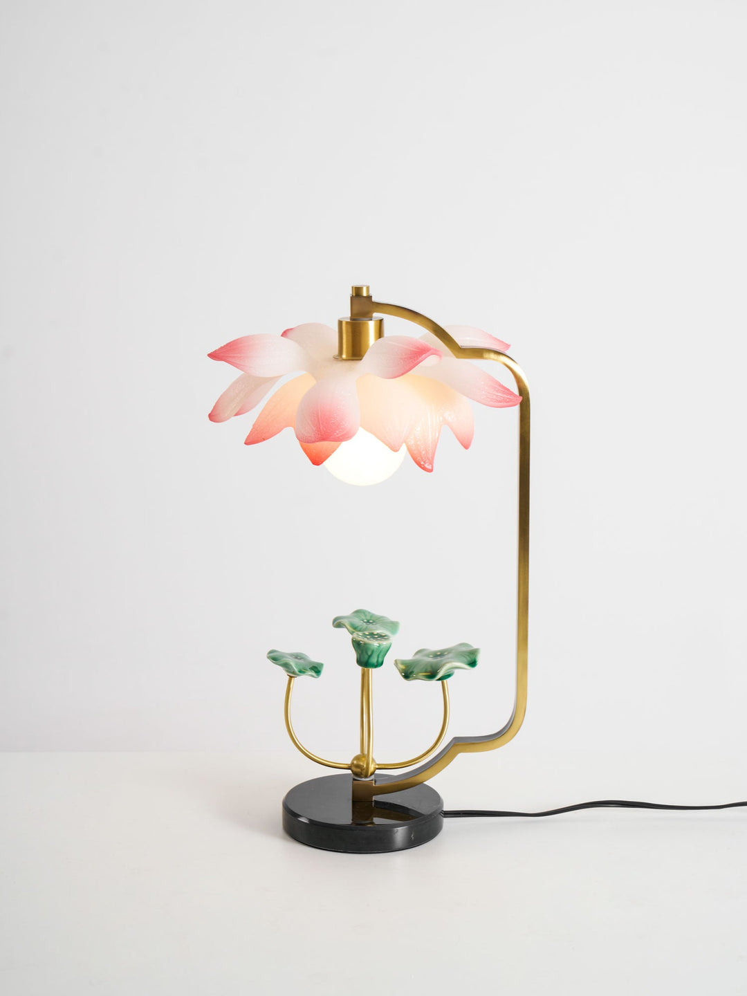 Lotus Bordslampa