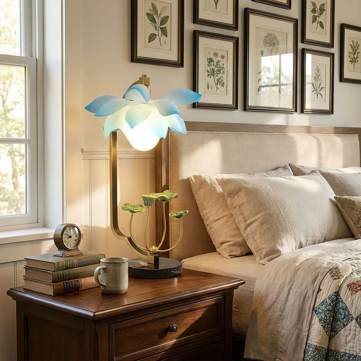 Lotus Bordslampa