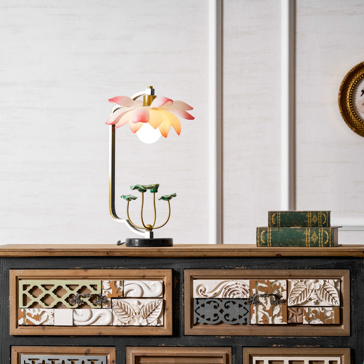 Lotus Bordslampa