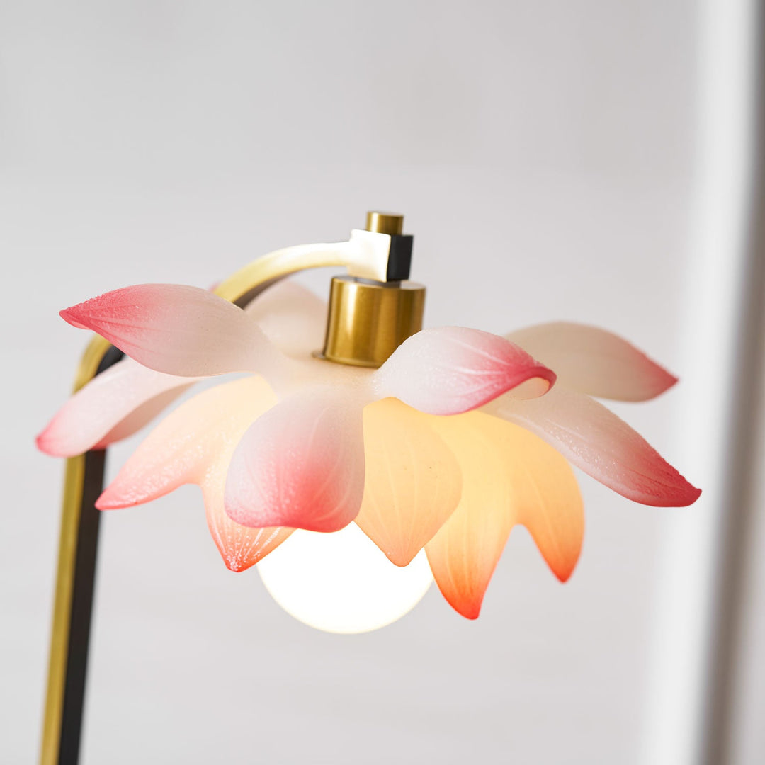 Lotus Bordslampa