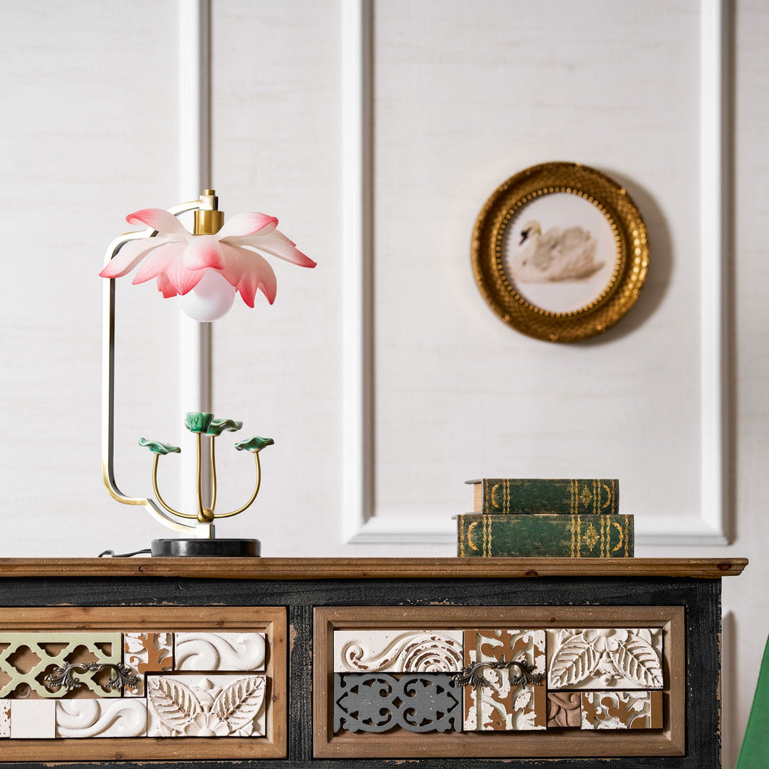 Lotus Bordslampa