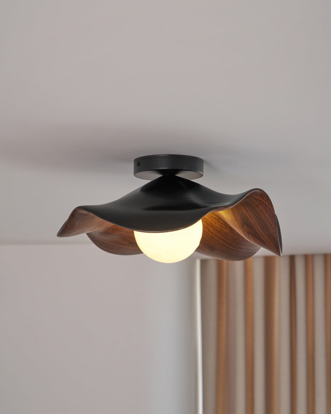 Lotusblad Taklampa