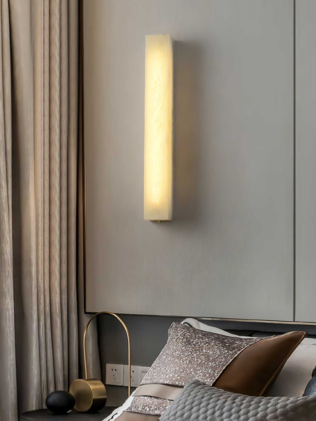 Lucent Pelar Alabaster Vägglampa