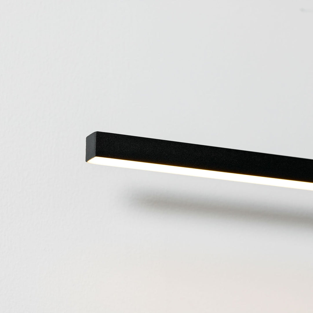 Lumen Trace Uppladdningsbar Vägglampa