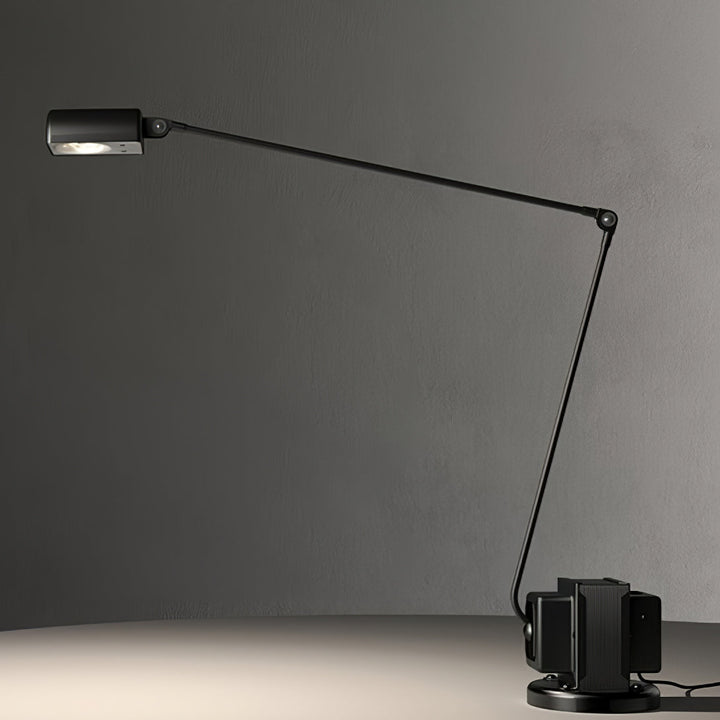 Dynamo Bordslampa