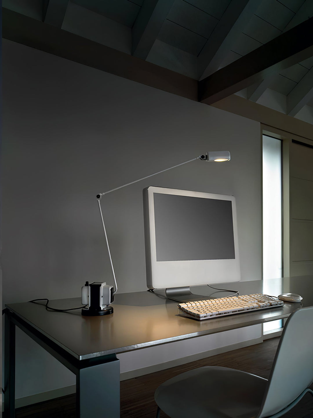 Dynamo Bordslampa