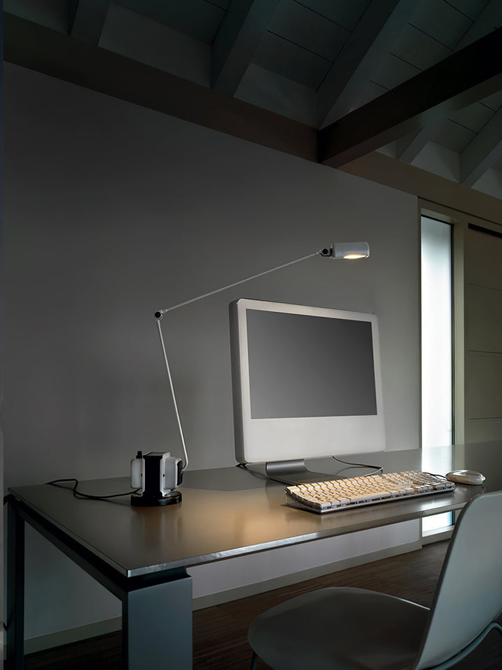 Dynamo Bordslampa