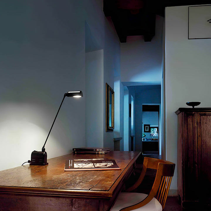 Dynamo Bordslampa