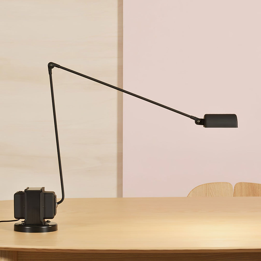 Dynamo Bordslampa