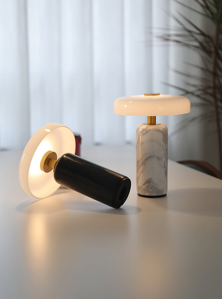 Lunara Marmor Bordslampa