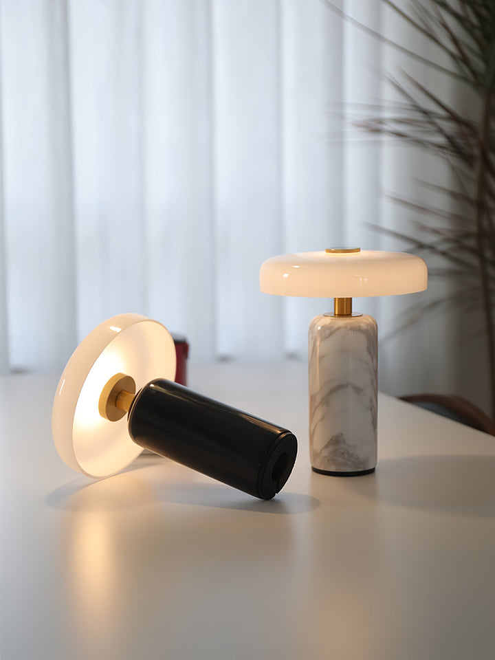 Lunara Marmor Bordslampa